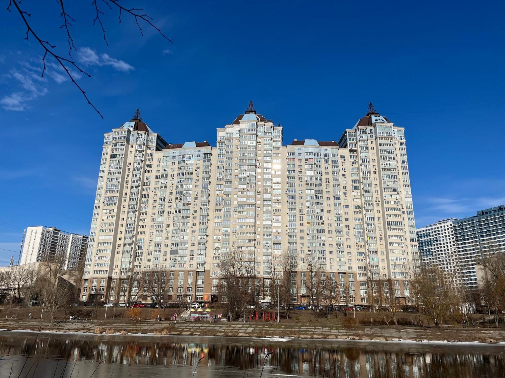 4Room Hostel Киев Екстериор снимка